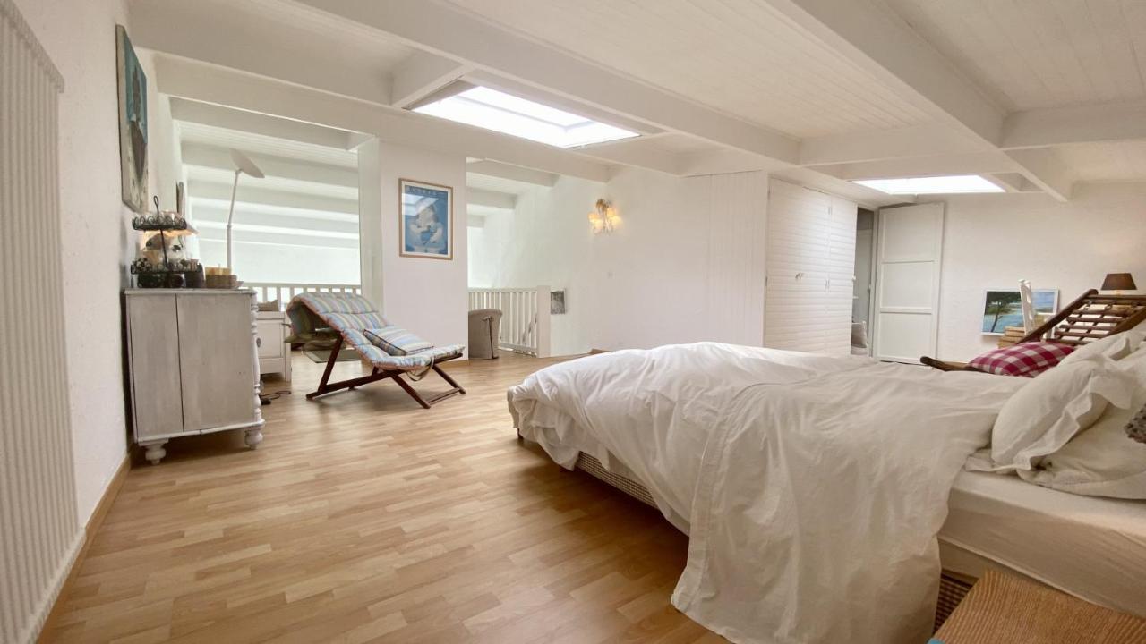 Les Pieds Dans L'Eau, Vue Sur La Baie Pour 6 Pers Apartment เลอโครทัว ภายนอก รูปภาพ