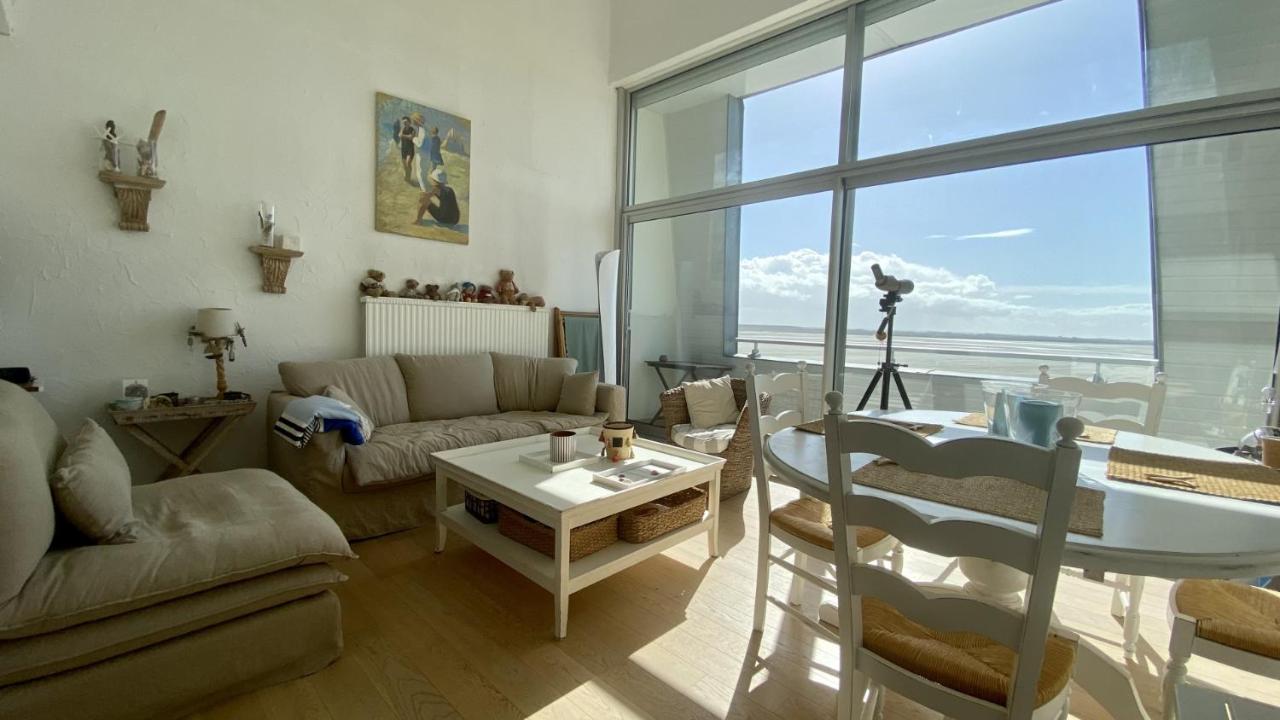 Les Pieds Dans L'Eau, Vue Sur La Baie Pour 6 Pers Apartment เลอโครทัว ภายนอก รูปภาพ