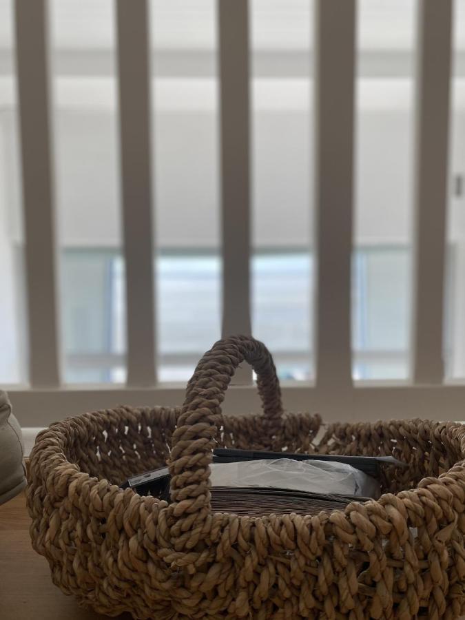 Les Pieds Dans L'Eau, Vue Sur La Baie Pour 6 Pers Apartment เลอโครทัว ภายนอก รูปภาพ